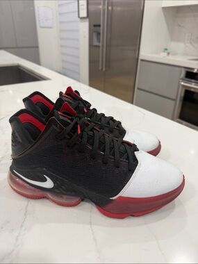 Nike Men’s Lebron 19 Low Basketball Shoes - Black/White/Red